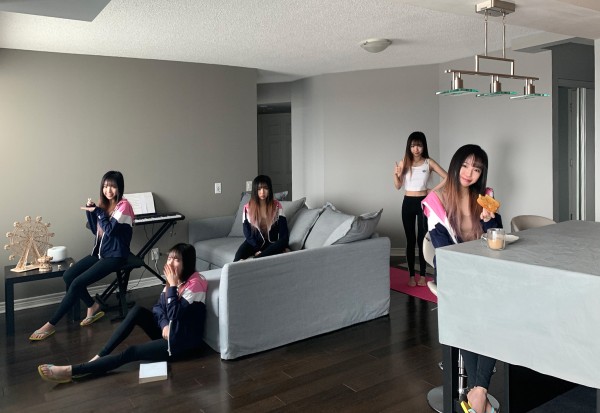 <span class='caption-artist'>Katie Cheuk Ying Tang</span>, <span class='caption-title'>Choices</span>, <span class='caption-year'>2021</span>