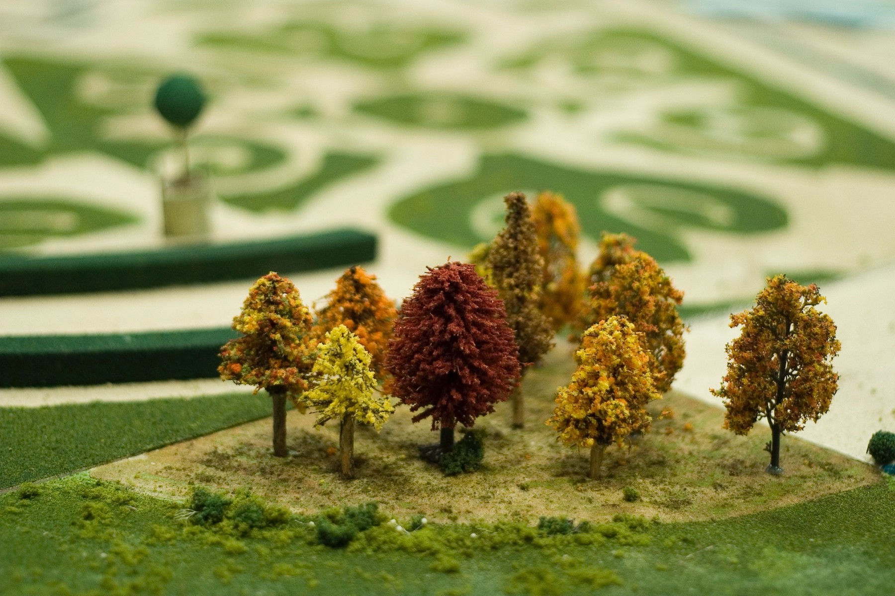 <span class='caption-artist'>Crystal Mowry</span>, <span class='caption-title'>Ongoing Ideal Forms (After Versailles)</span>, <span class='caption-year'>2006</span>, <span class='caption-medium'>Installation detail</span>